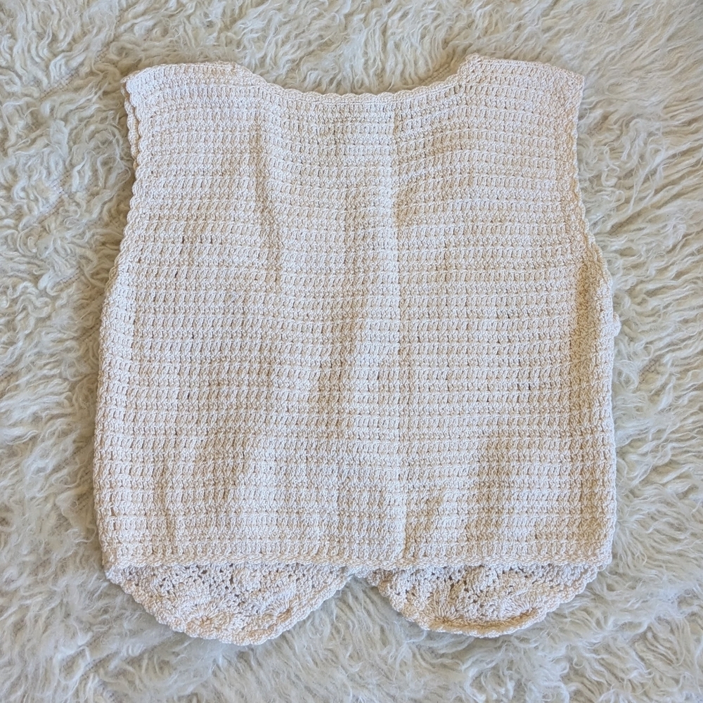 Vintage Cream Hand Crochet Floral Sweater Vest - Picture 5 of 6